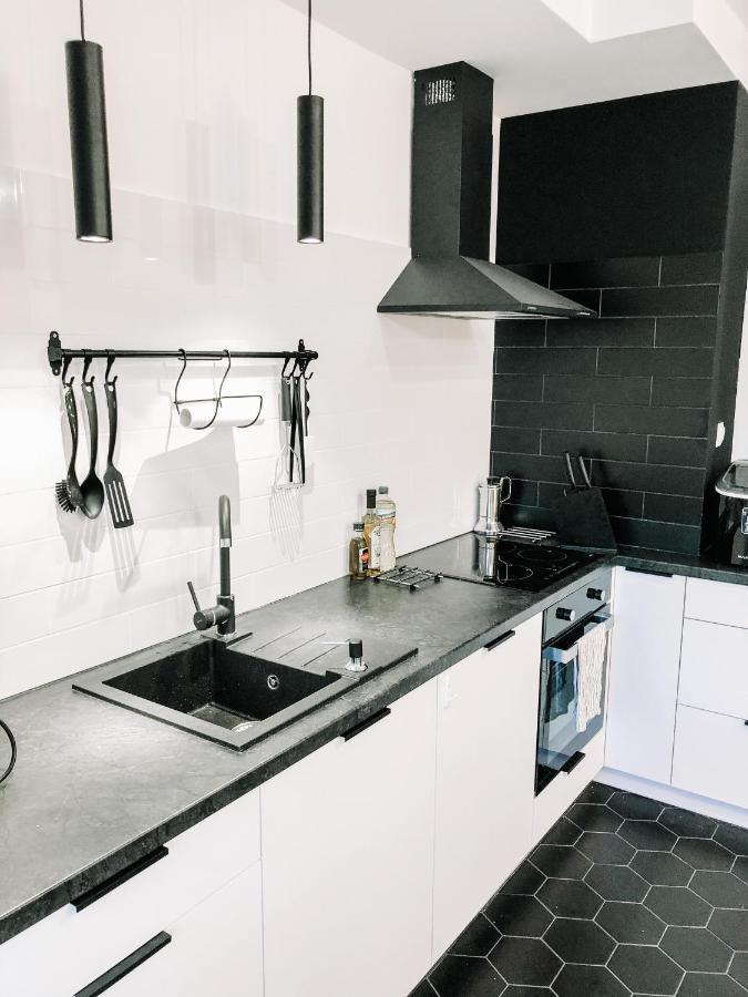 Bieszczadzkie Utulenie Apartment Ustrzyki Dolne Bagian luar foto