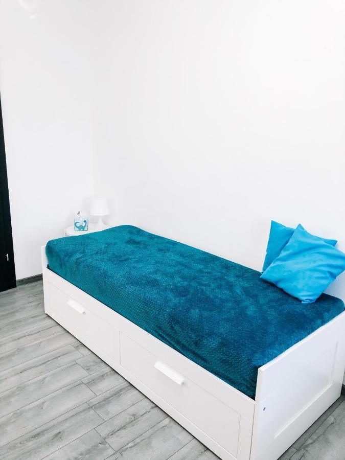Bieszczadzkie Utulenie Apartment Ustrzyki Dolne Bagian luar foto