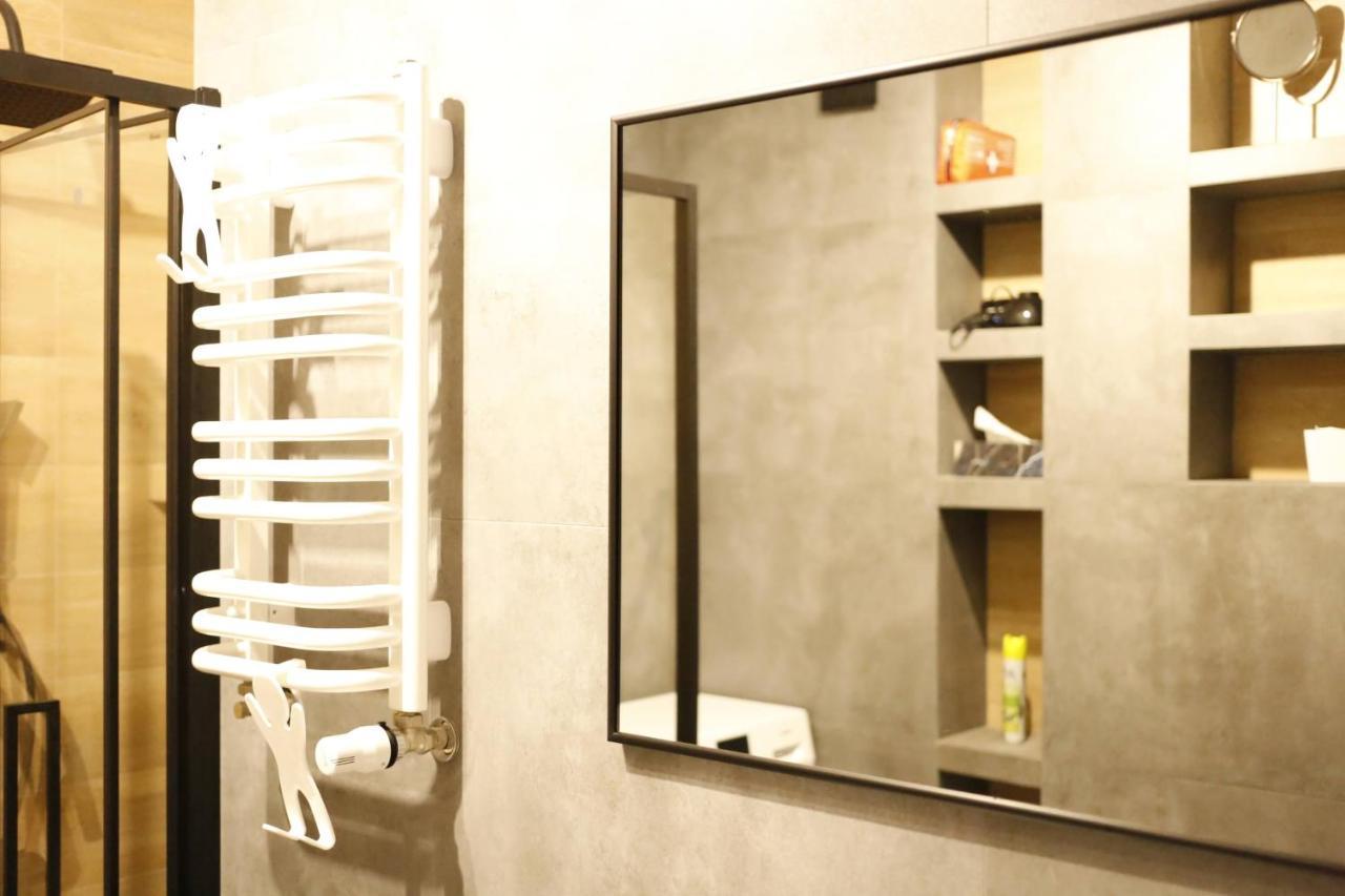 Bieszczadzkie Utulenie Apartment Ustrzyki Dolne Bagian luar foto