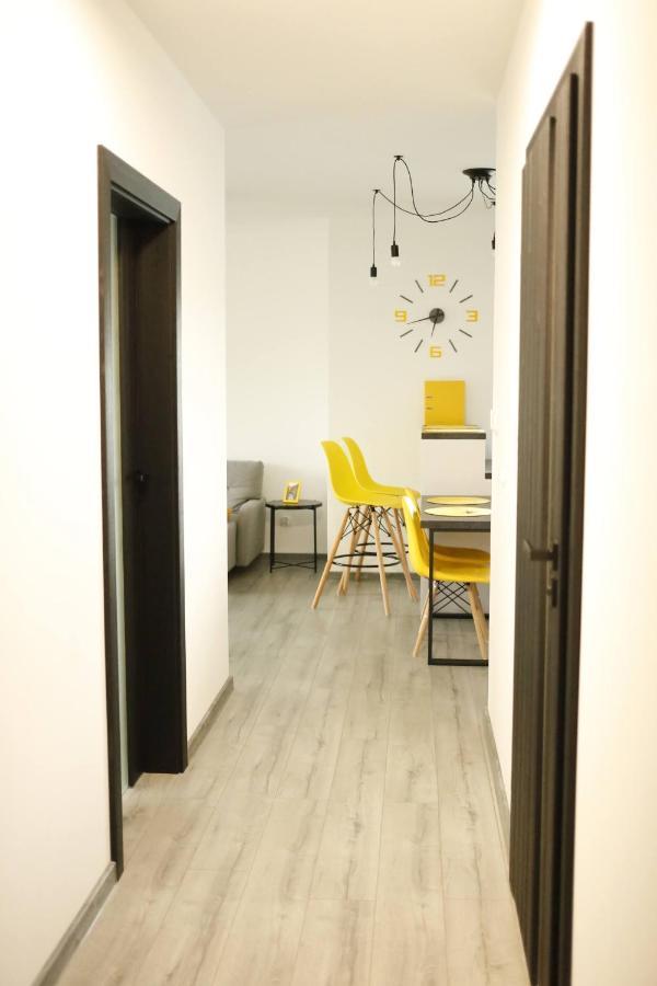Bieszczadzkie Utulenie Apartment Ustrzyki Dolne Bagian luar foto